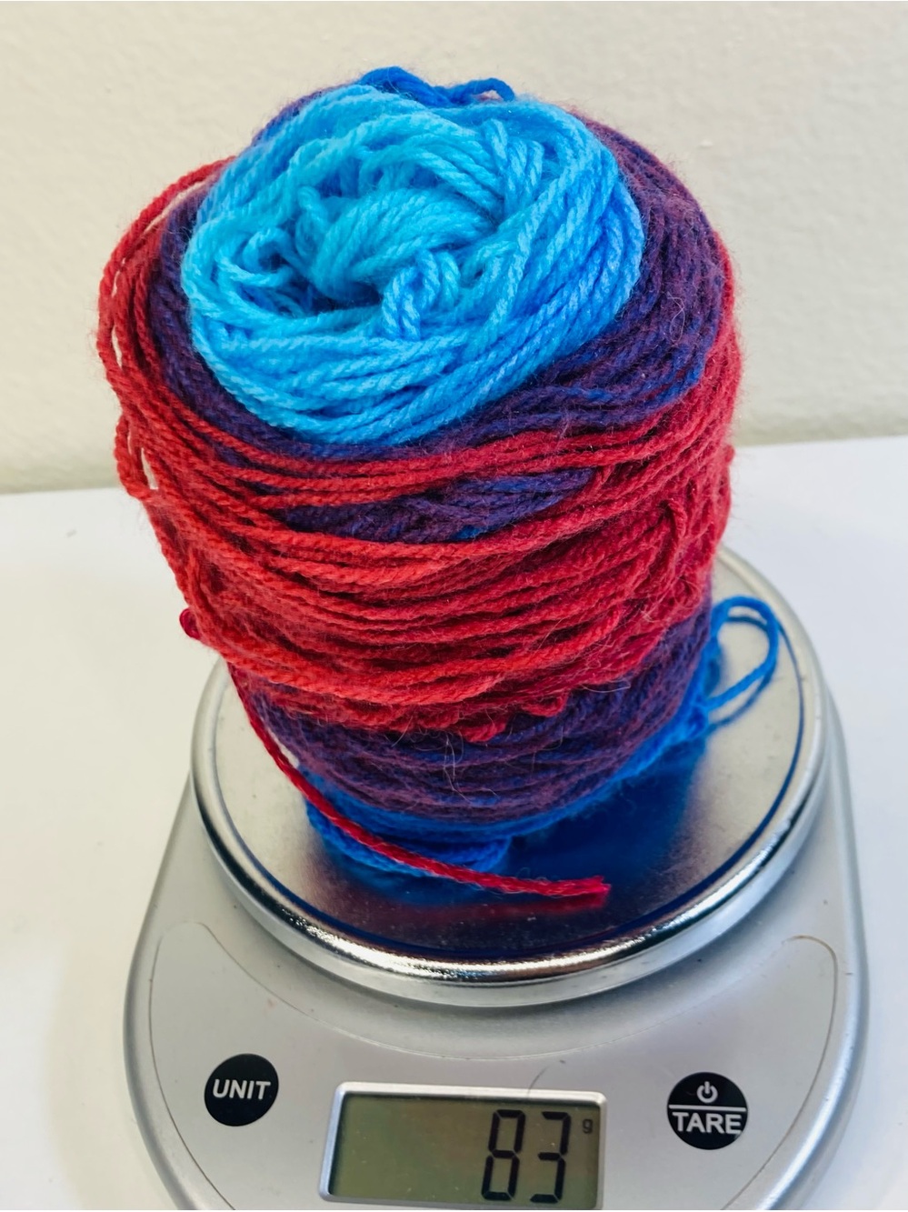 83g Bargain Red & Blue Yarn Cake - Sport Weight